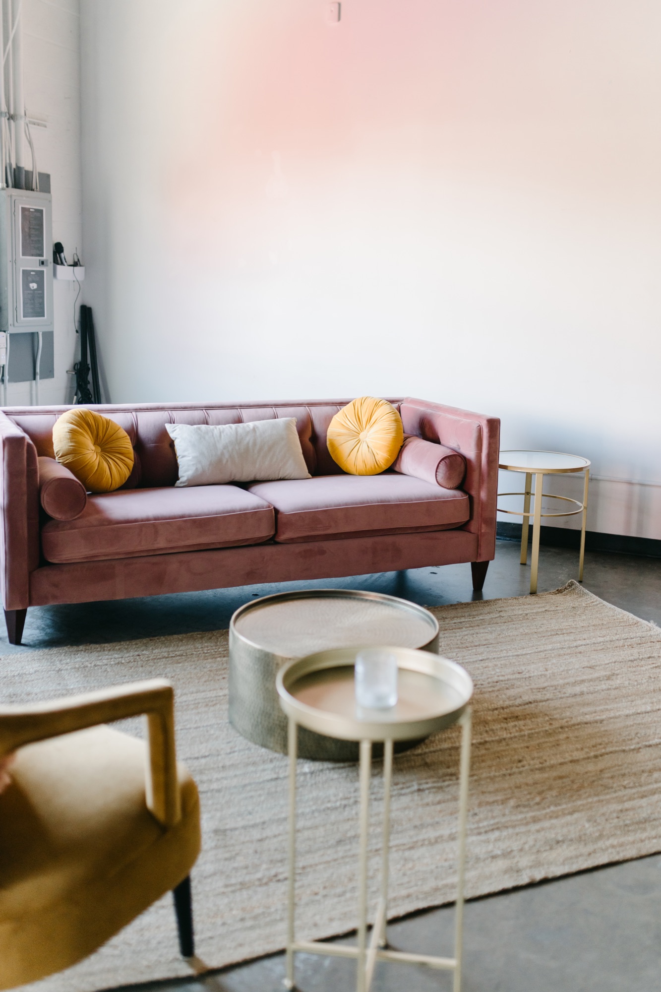 AVENTZ Co. boutique event lounge — pink velvet sofa, Shannon Bialy Photography