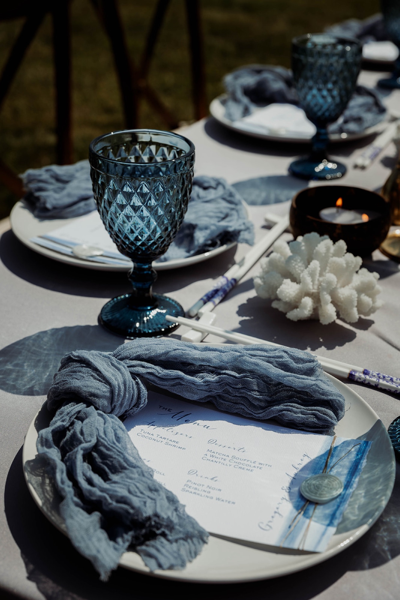 AVENTZ Co. intimate dinner — blue glassware and coral tablescape, Katherine Donovan Photography