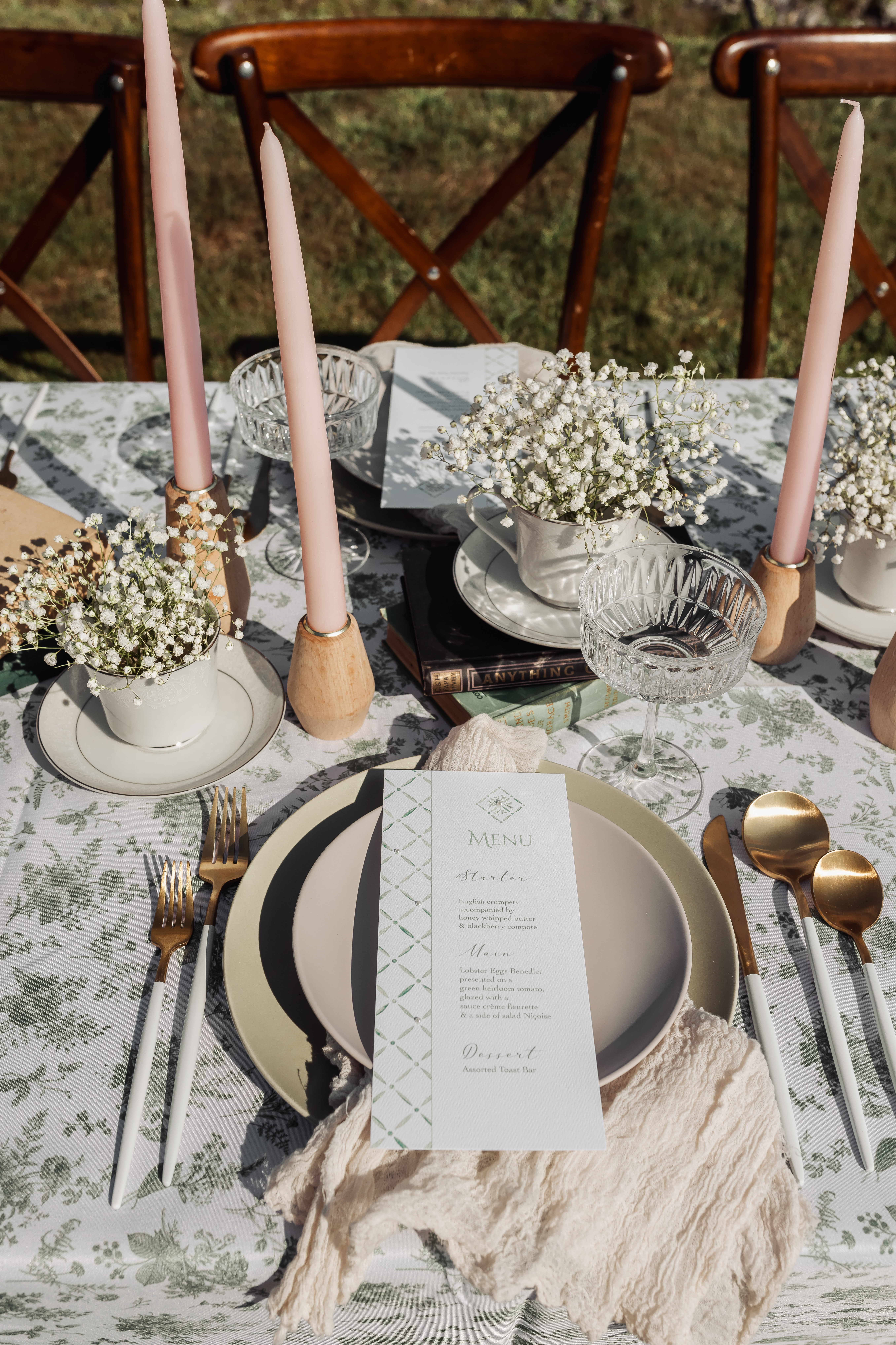 AVENTZ Co. Connecticut Event & Wedding Planner. Abby Fritz Connecticut Wedding Designer, Backyard weddings, CT Private Events, Design, Weddings, Intimate | Simply K. Studios