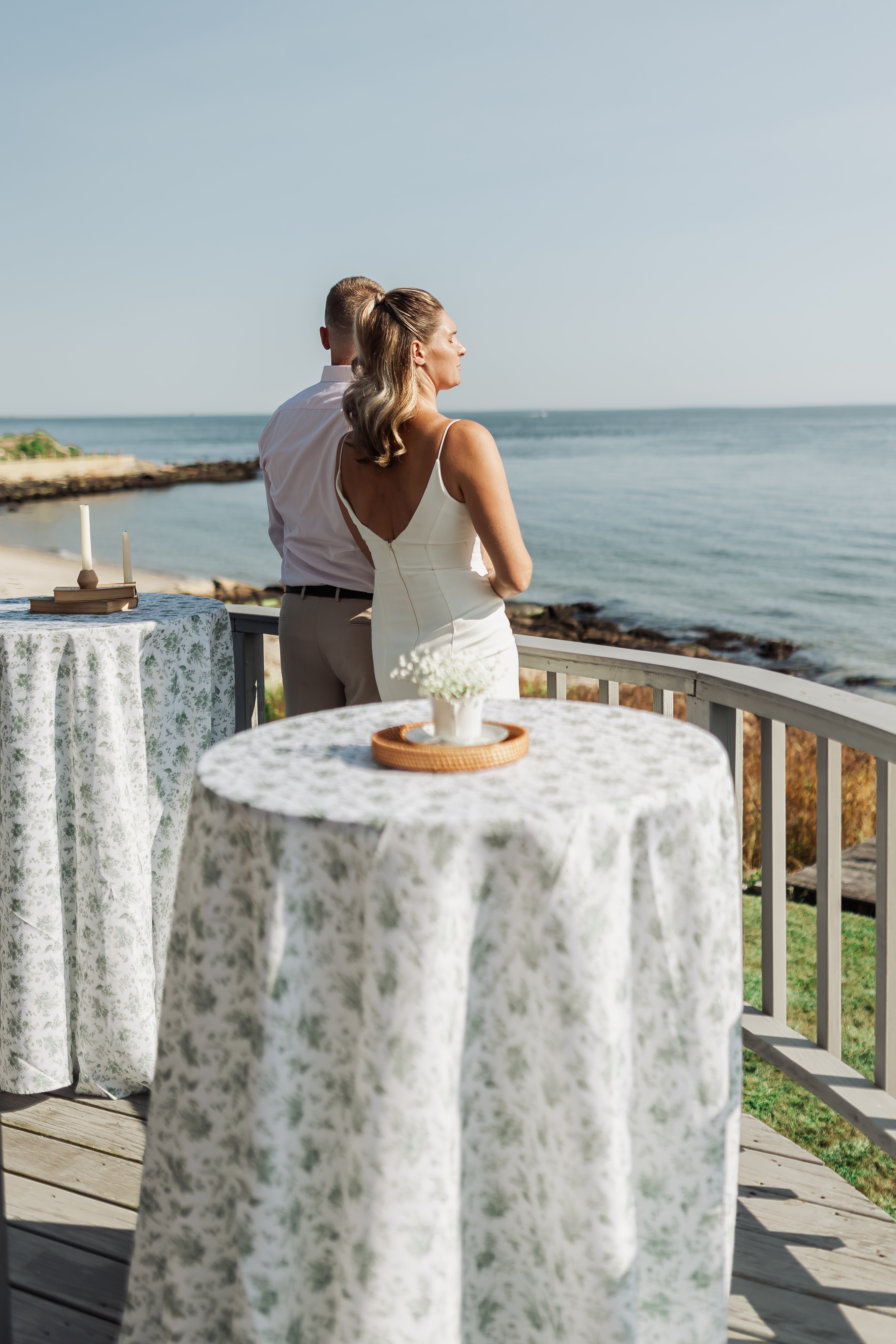 AVENTZ Co. Connecticut Event & Wedding Planner. Abby Fritz Connecticut Wedding Designer, Backyard weddings, CT Private Events, Design, Weddings, Intimate | Simply K. Studios