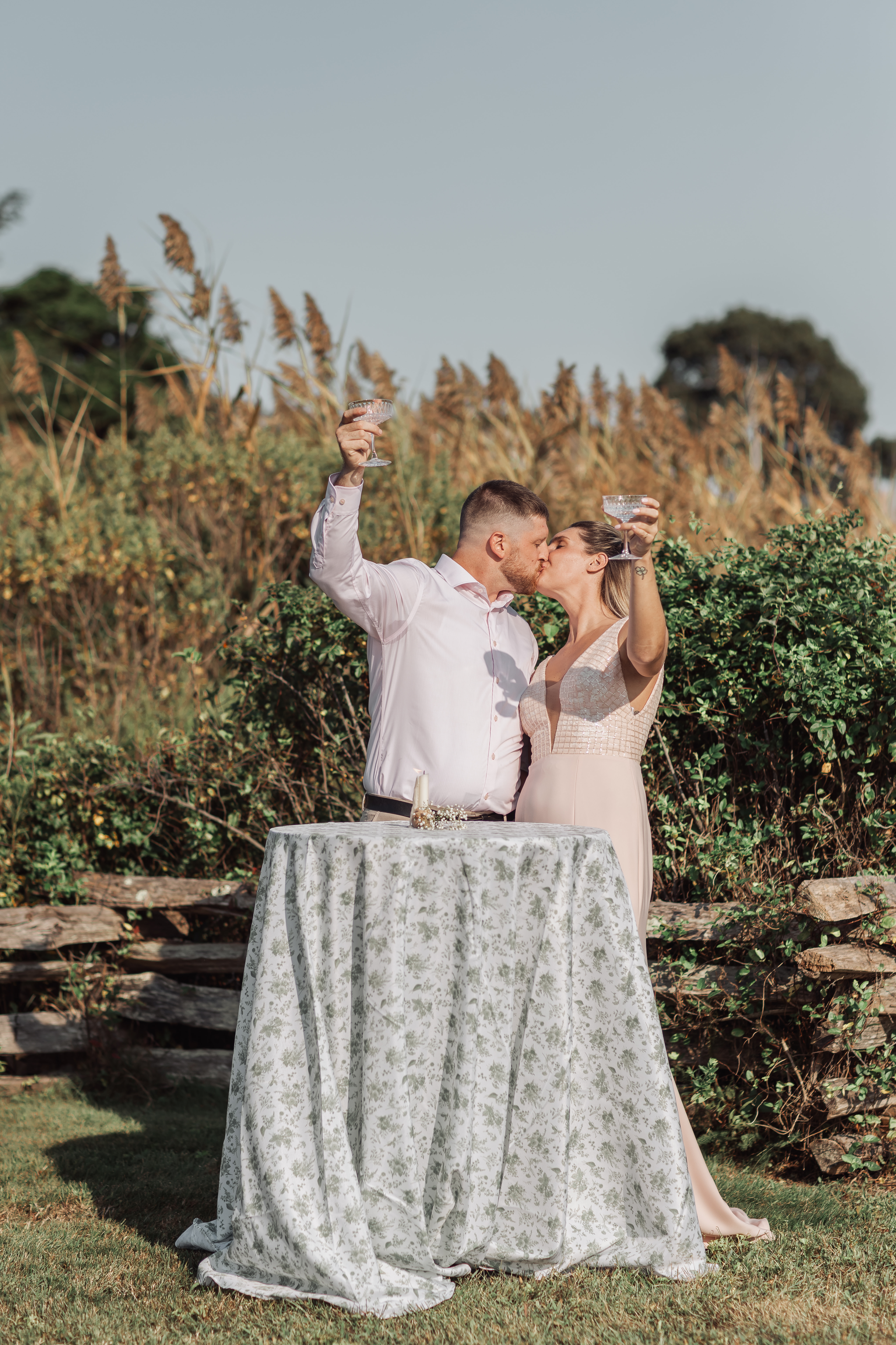 AVENTZ Co. Connecticut Event & Wedding Planner. Abby Fritz Connecticut Wedding Designer, Backyard weddings, CT Private Events, Design, Weddings, Intimate | Simply K. Studios