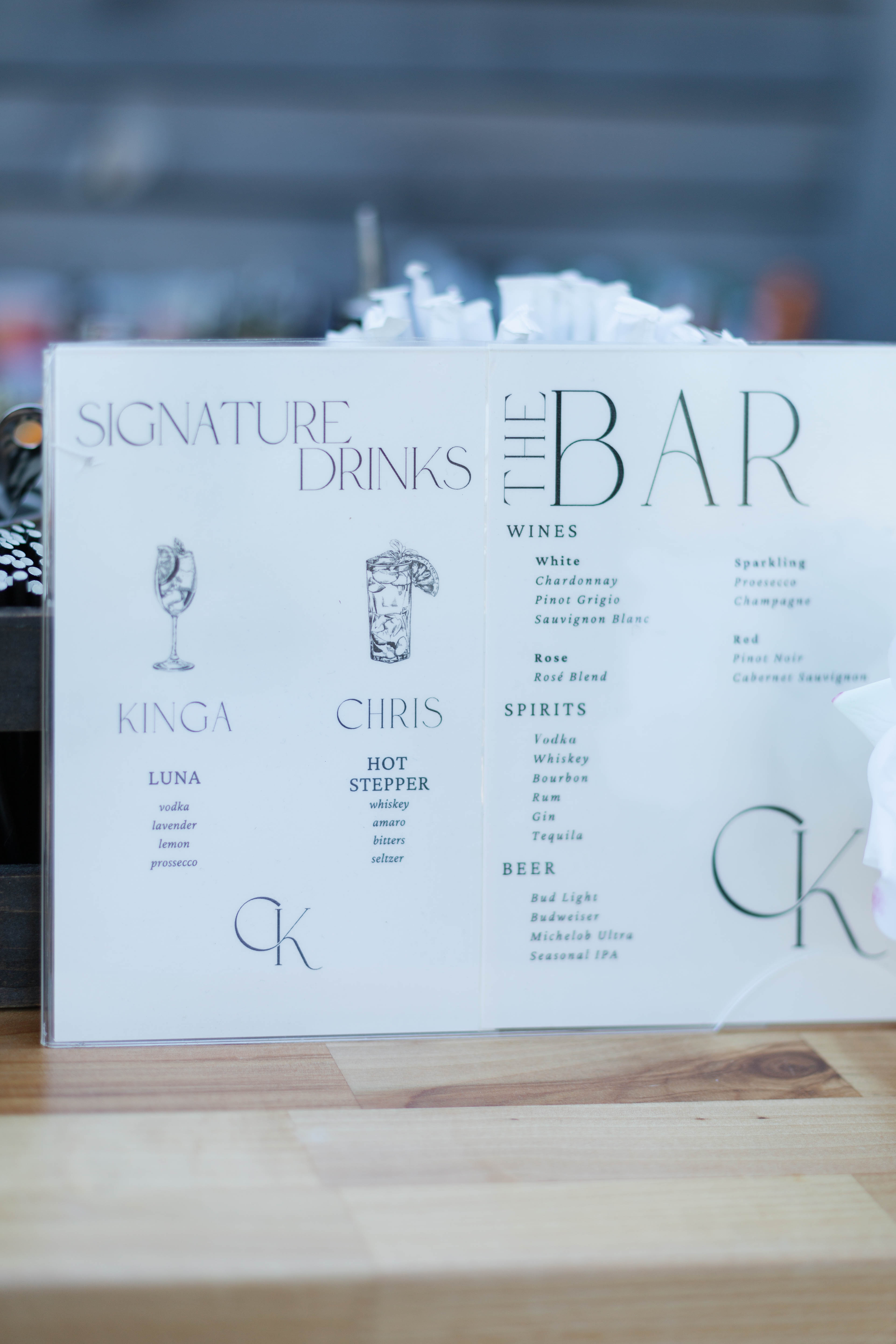 AVENTZ Co. Connecicut Event & Wedding Planner. Abby Fritz Connecicut Wedding Designer. Delamar Hotel West Hartford. Ali Valdez Photography