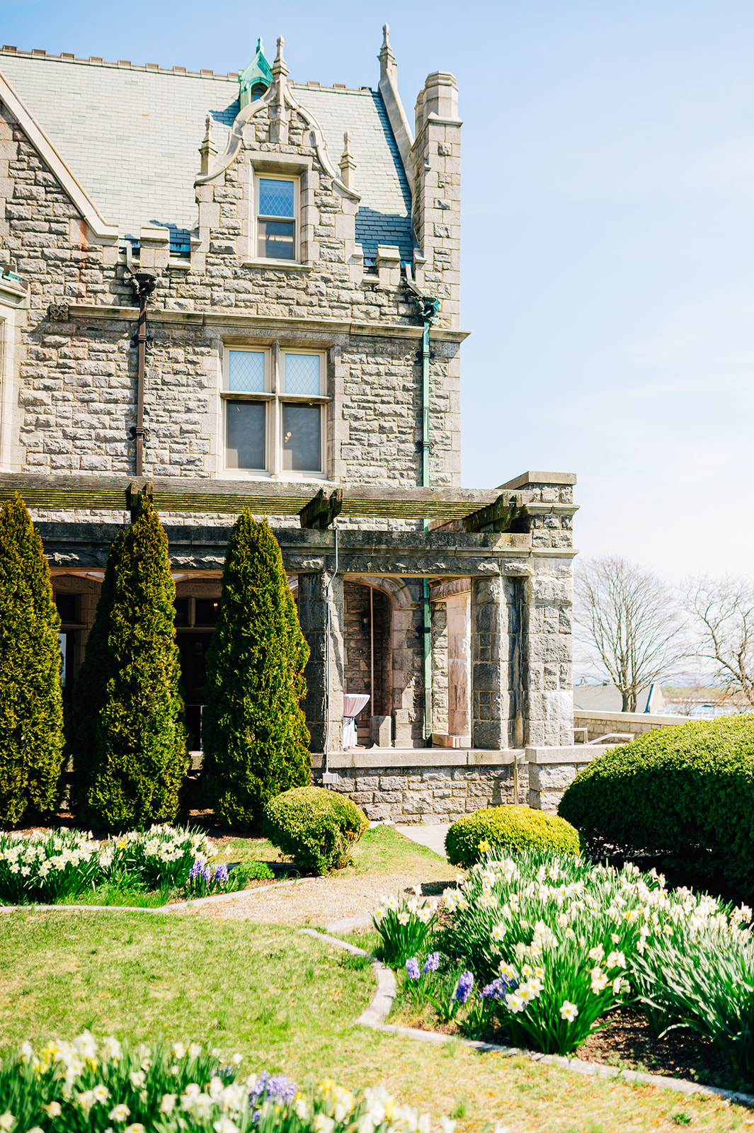 AVENTZ Co. Connecticut Event & Wedding Planner. Abby Fritz Connecticut Wedding Designer, Backyard weddings, CT Private Events, Design, Weddings, Intimate | Molly Mia Photo & Film