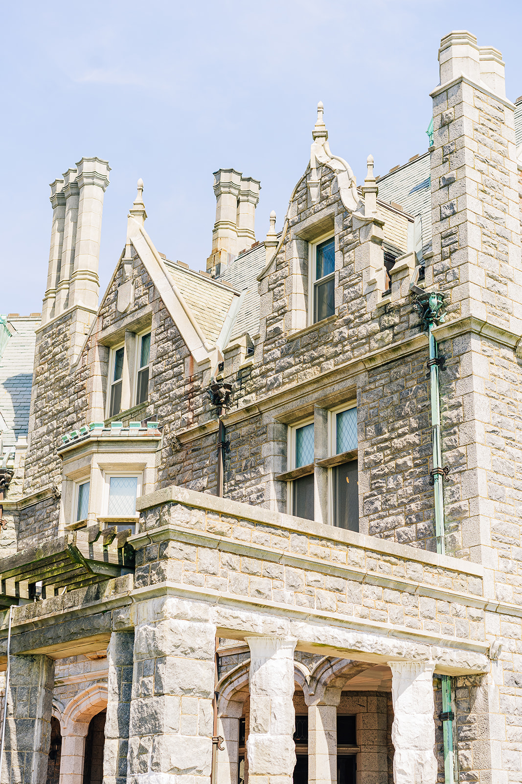 AVENTZ Co. Connecticut Event & Wedding Planner. Abby Fritz Connecticut Wedding Designer, Backyard weddings, CT Private Events, Design, Weddings, Intimate | Molly Mia Photo & Film