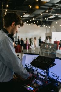 AVENTZ Co. Connecticut Event Wedding Planner. Abby Fritz Connecticut Wedding Designer Backyard weddings CT Private Events Design Weddings Intimate Shannon Bialy Photography78